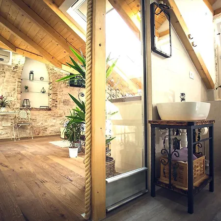 Luxury Loft In Apartment
